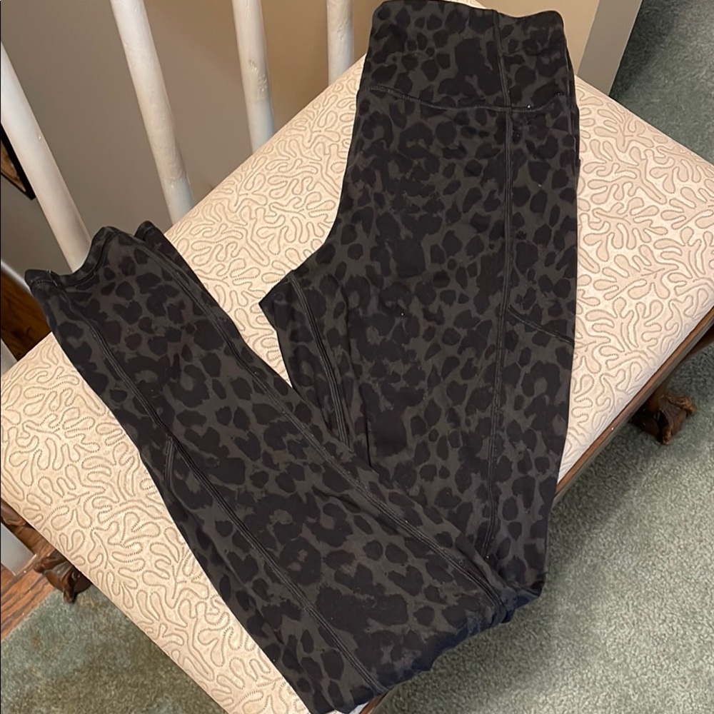 Victoria's Secret Black Leopard Print Leggings